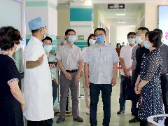 市、区调研组领导莅临我院指导工作